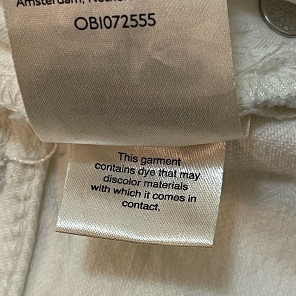 We the Free Free People cream distressed jean shorts women’s size 30 - Picture 9 of 9